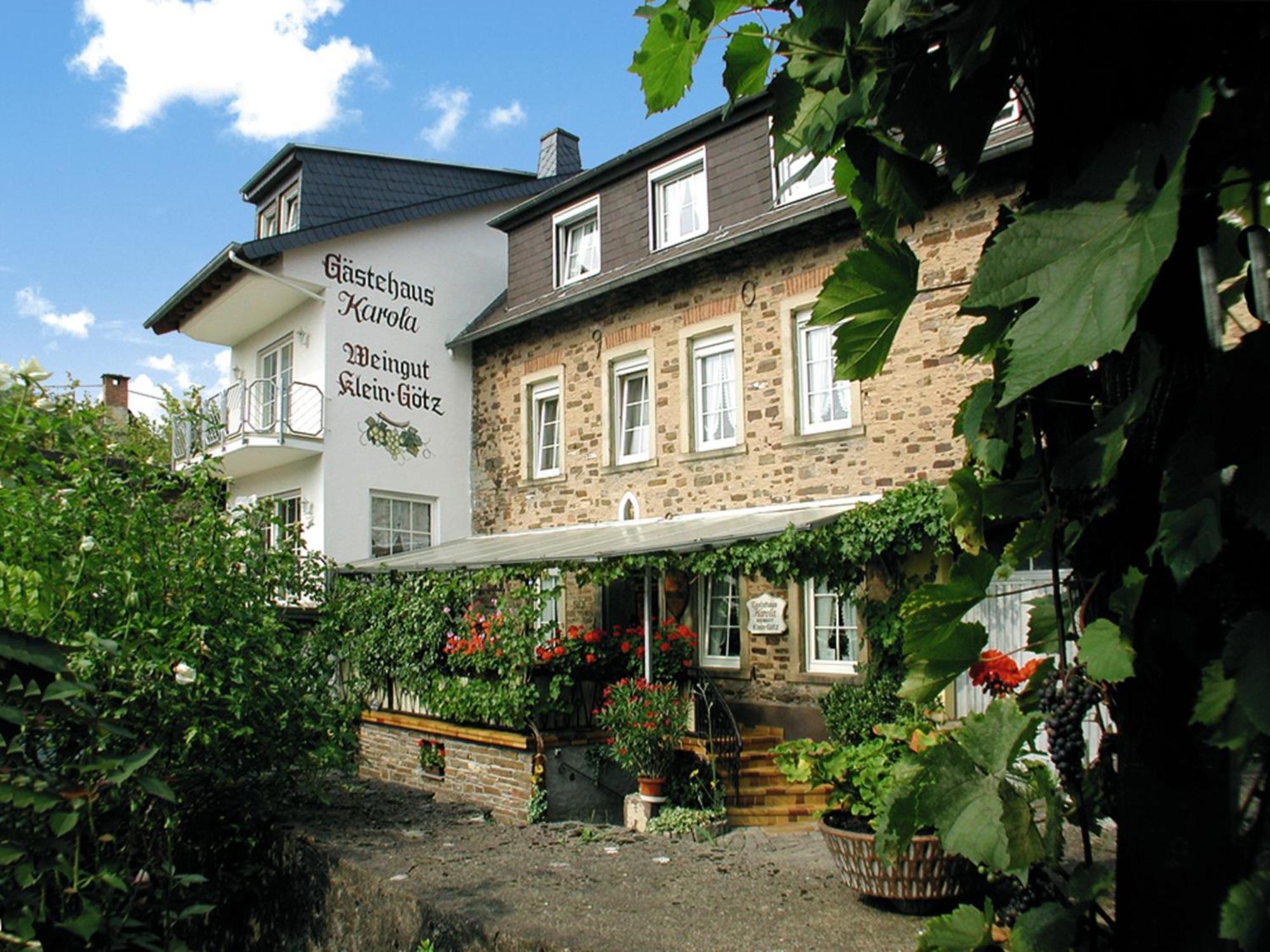 Weingut Klein-Goetz Hotel Bruttig-Fankel Exterior photo